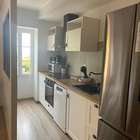 Très Beau 2 Pièces à Sur !!! *